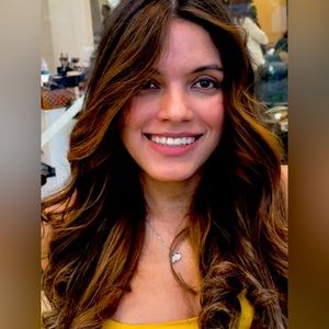 Meet your Posher, Maria